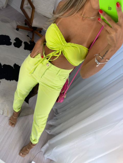 Calça Mom Gisa