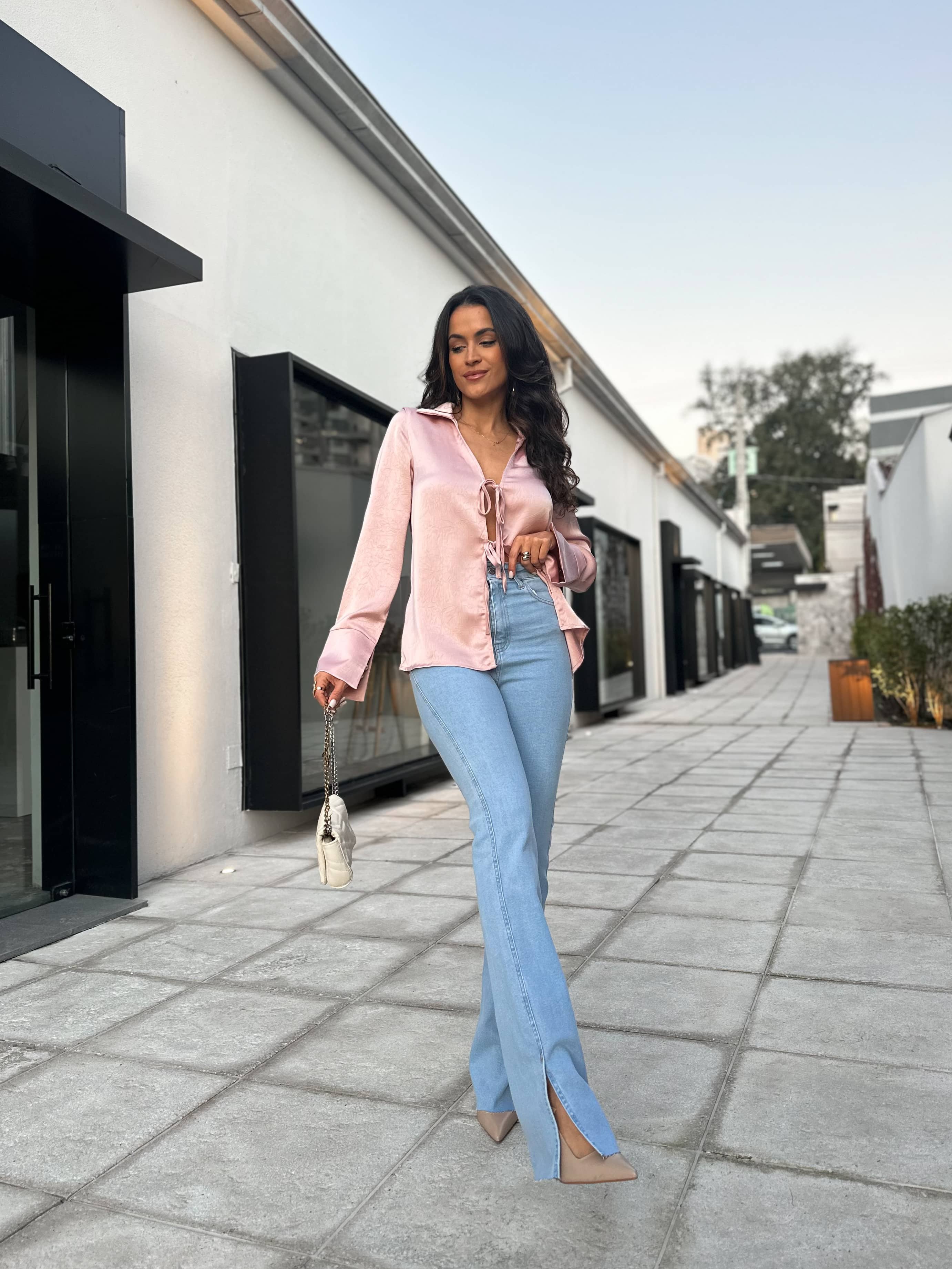 Blusa Acetinada Rosê Lilian