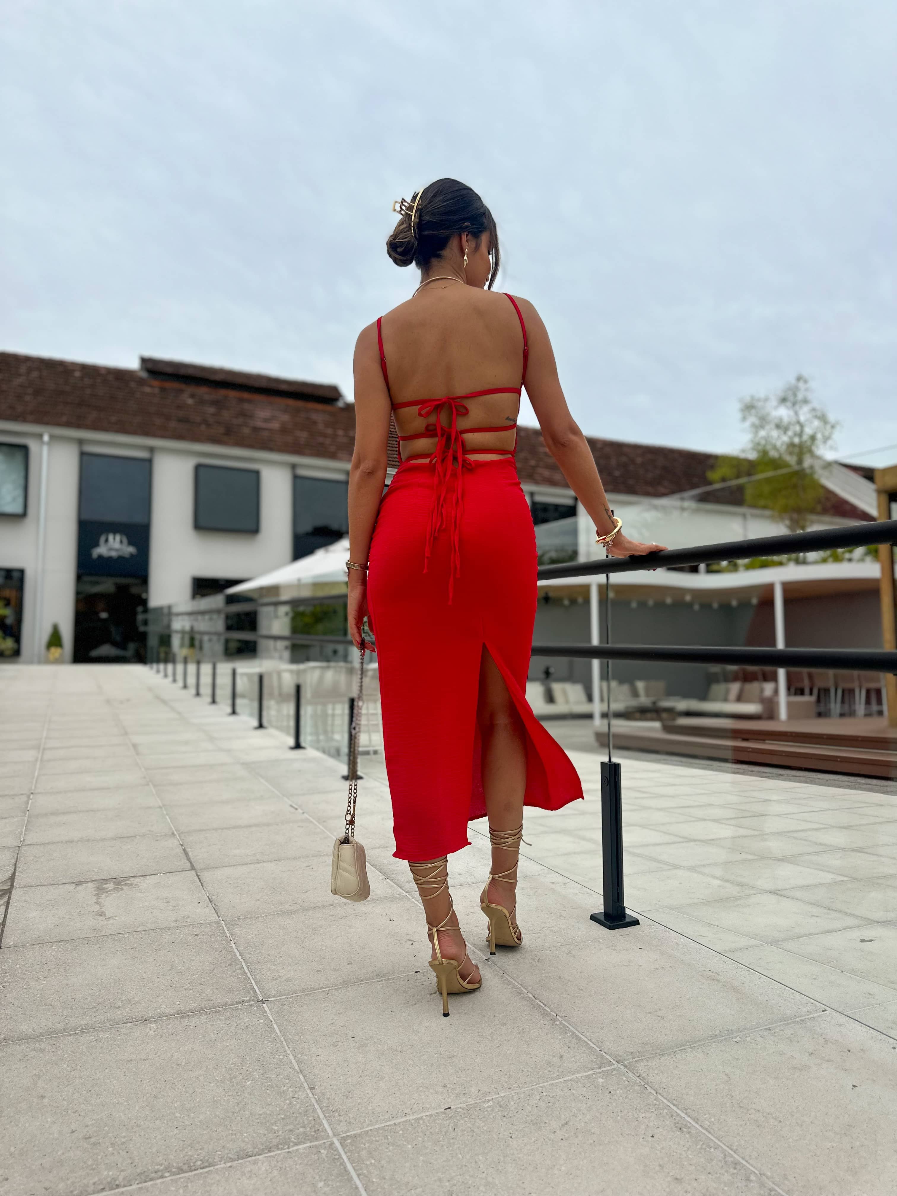 Vestido Midi Vermelho Mariela