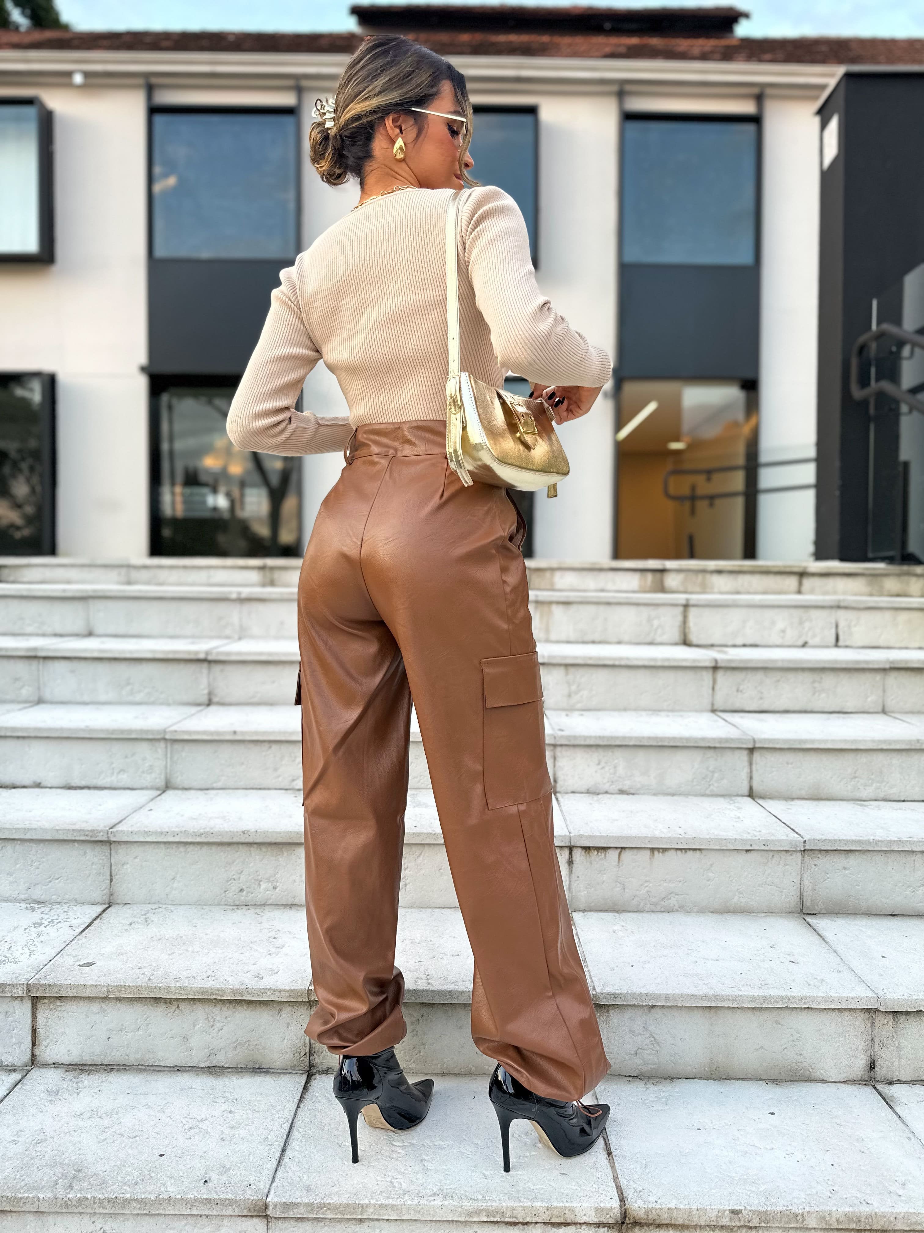Calça Wide Leg Cargo Marrom Marwi