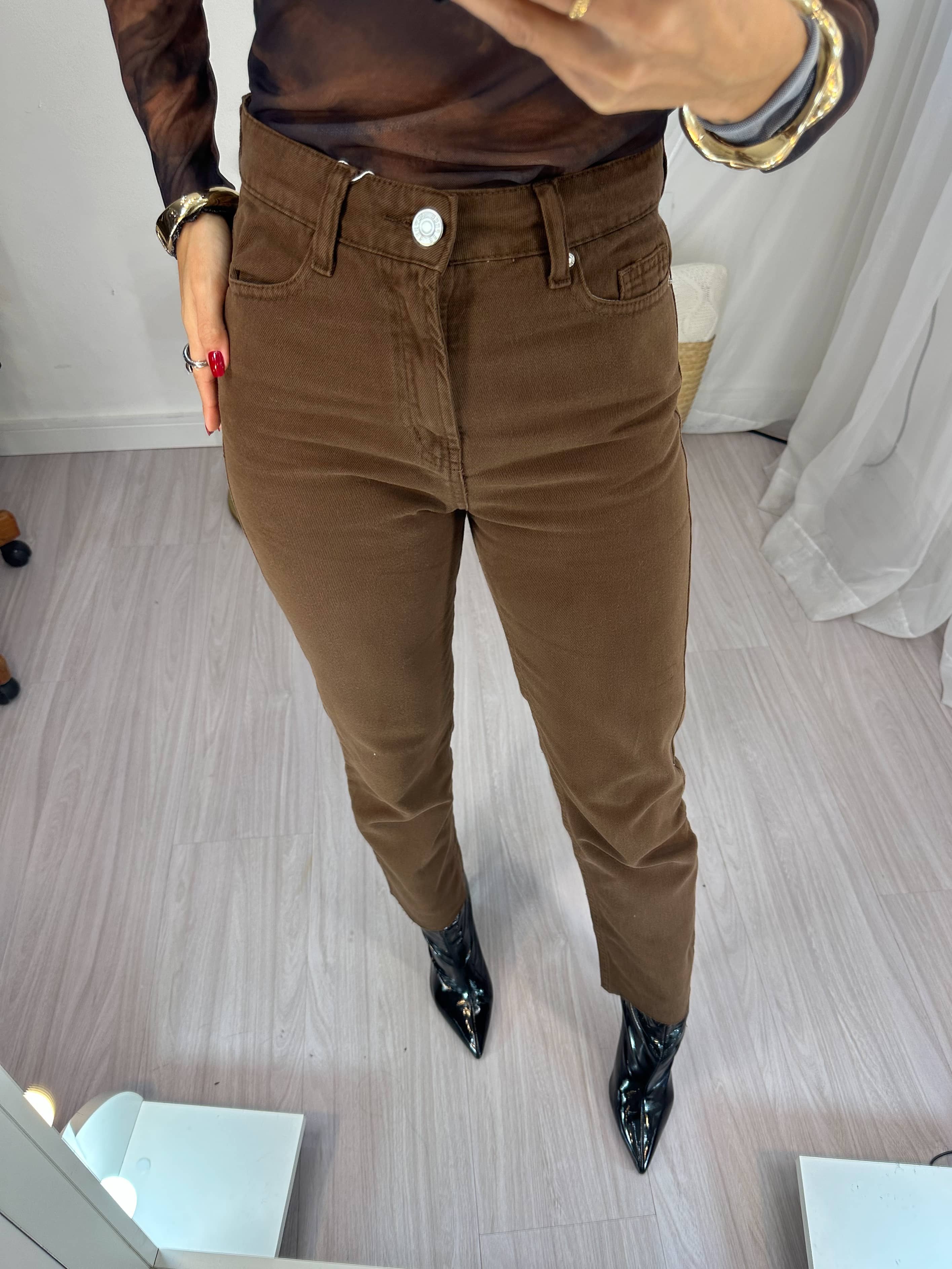Calça Reta Jeans Mily Marrom