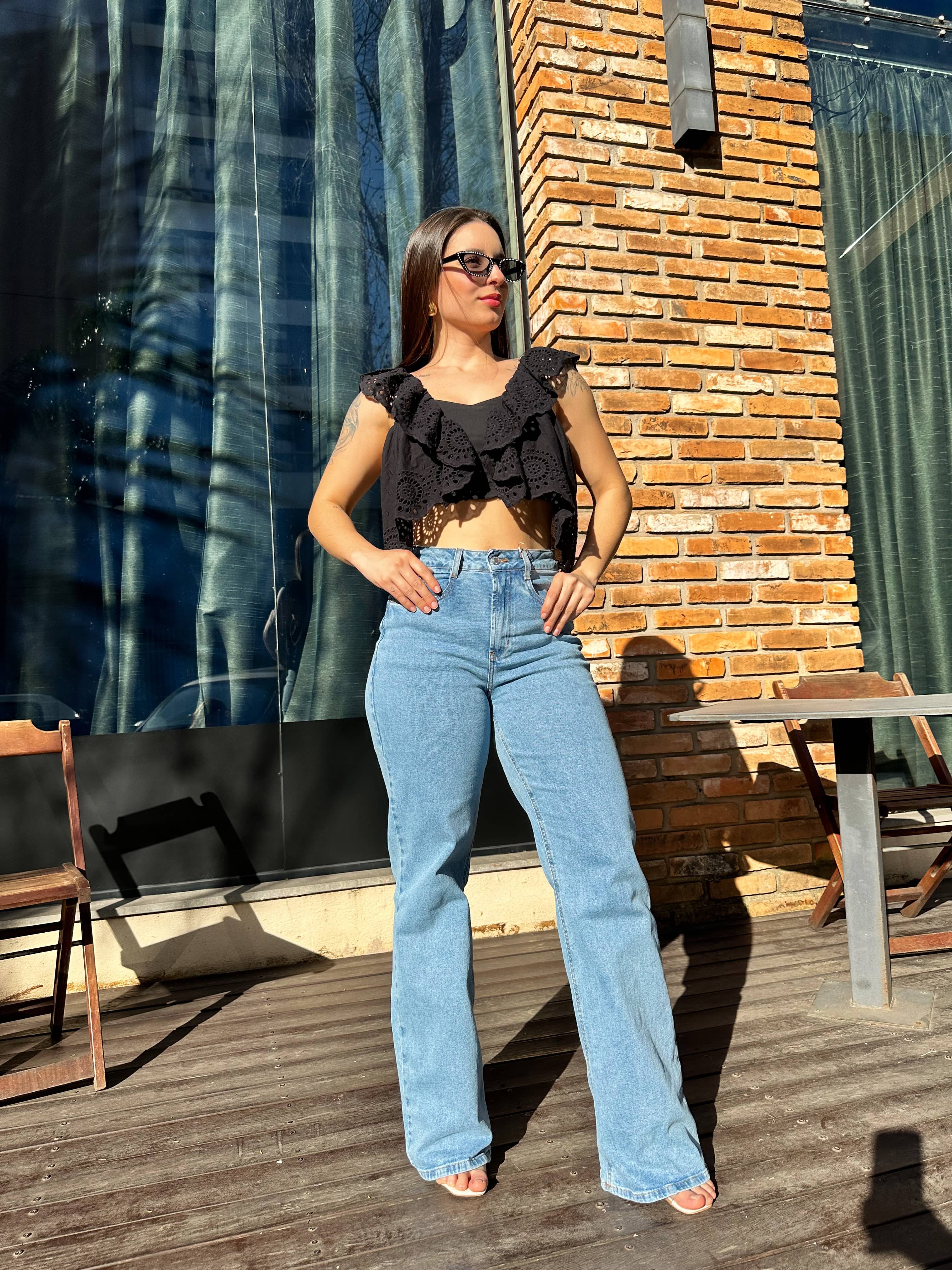 Cropped Broderi Mykonos Preto