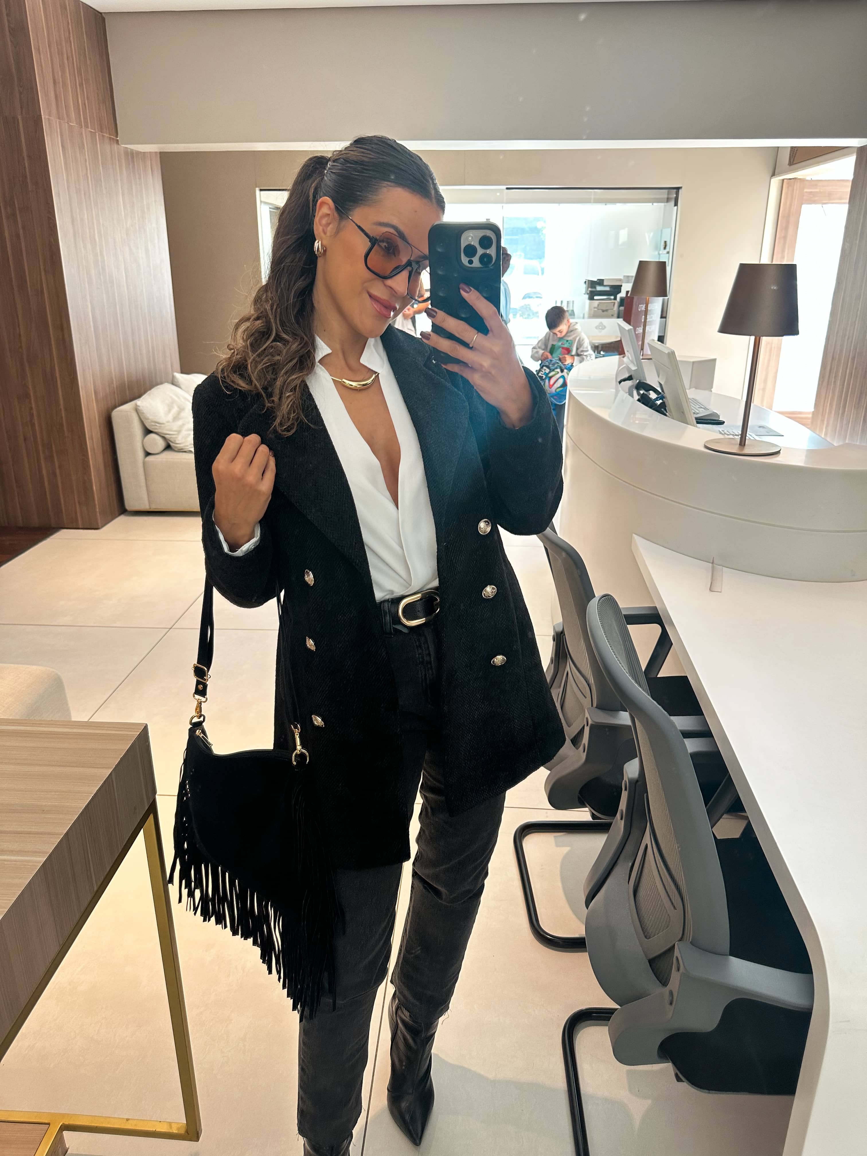 Casaco Alongado Preto Nicoly