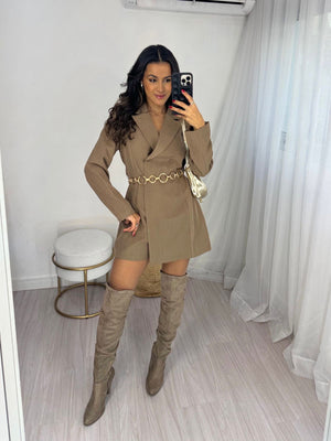 Macaquinho Blazer Alfaiataria Mocha Mousse Pryce