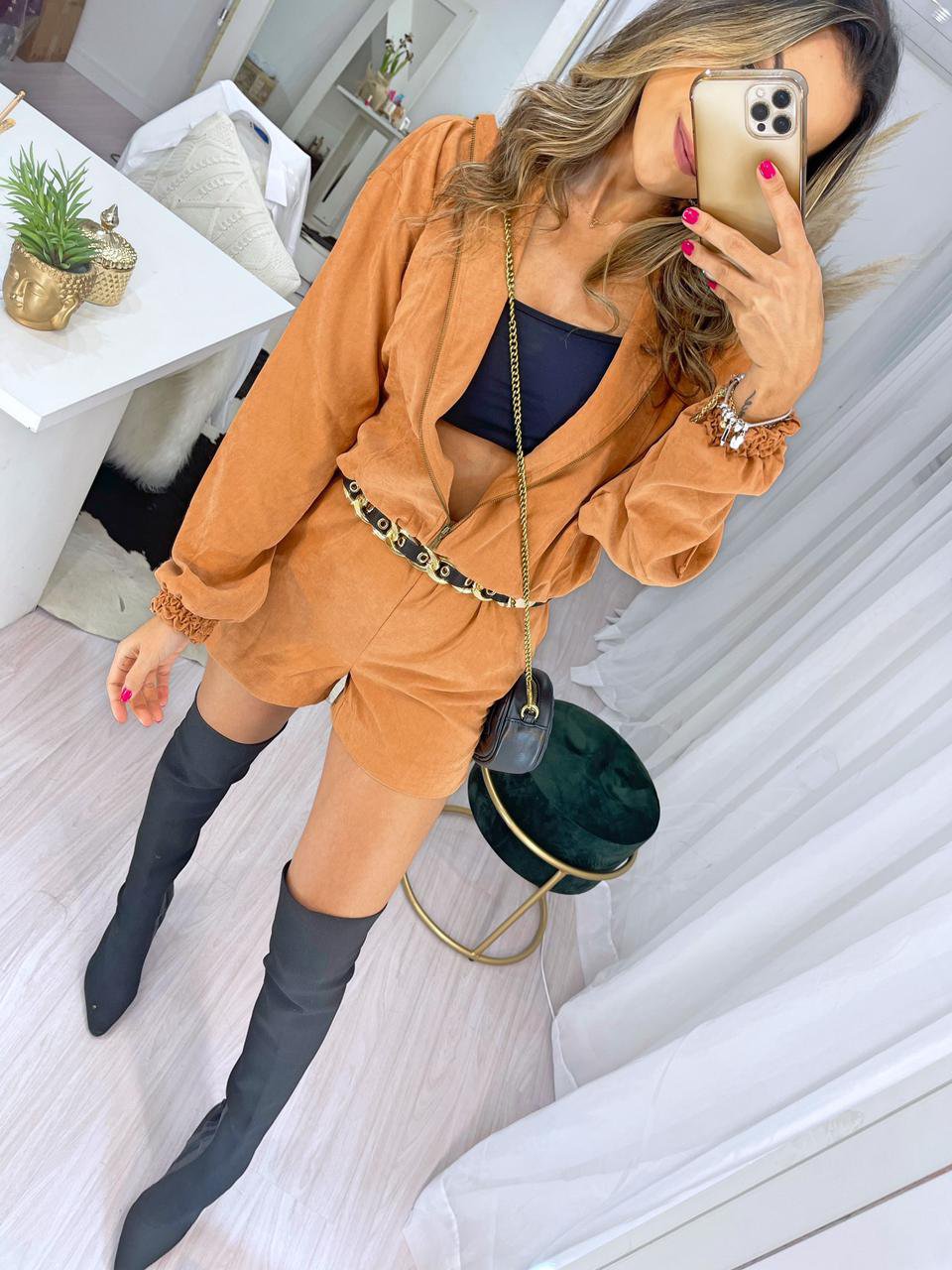 Macaquinho Tainah Caramelo