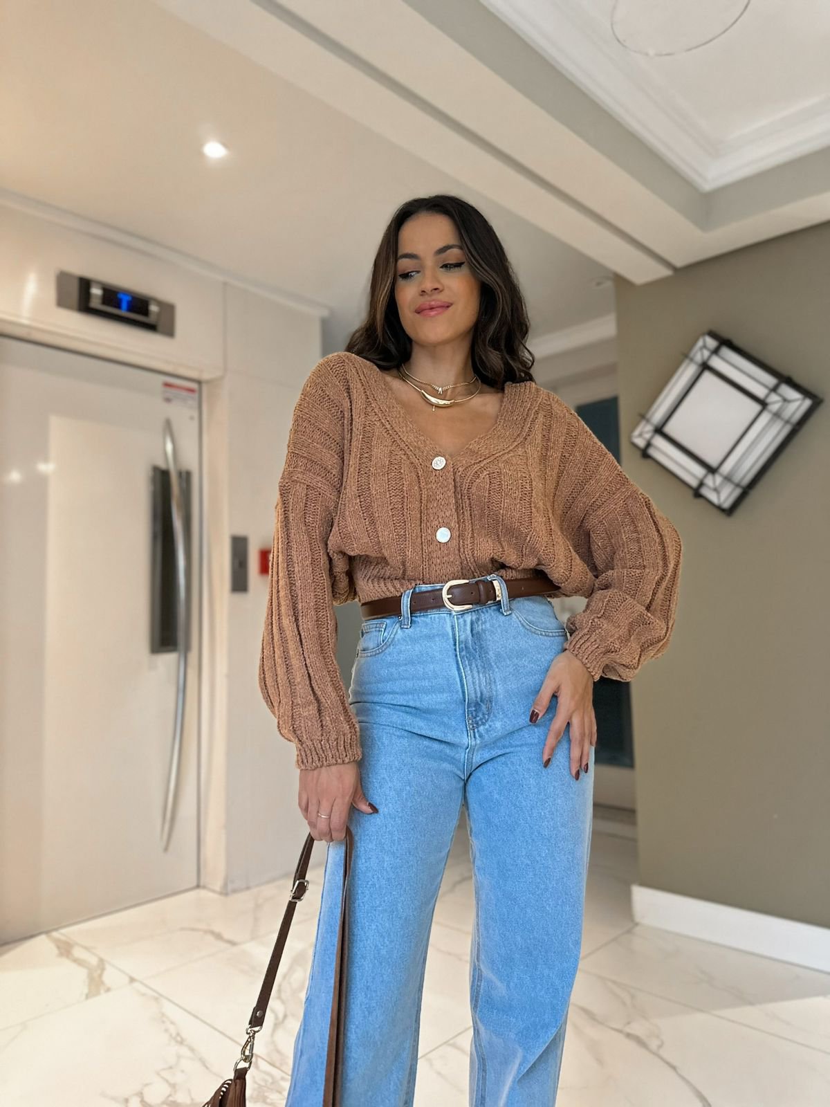 Casaco em Tricot Marrom Mabyla