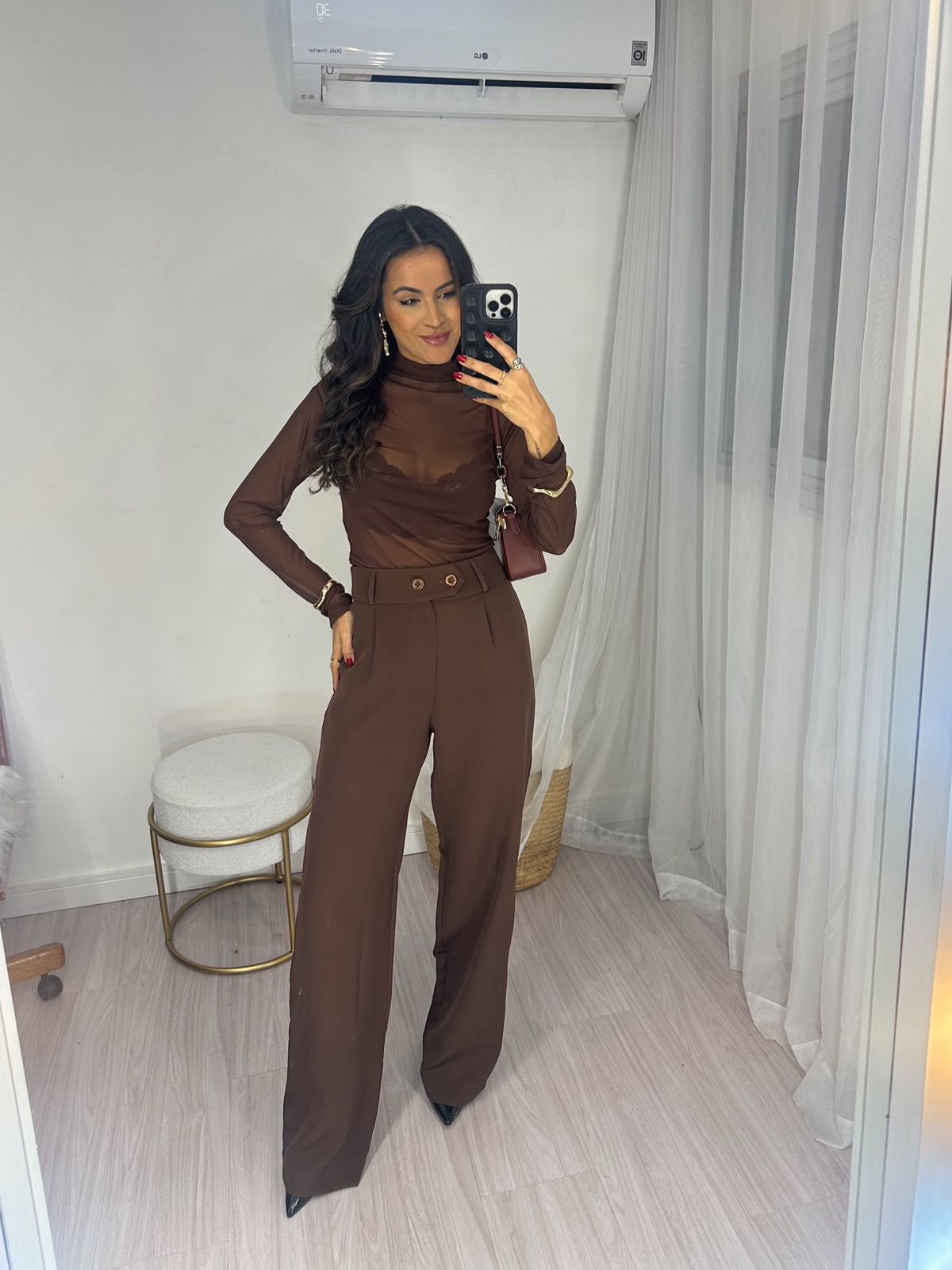 Calça Alfaiataria Wide Leg Marrom Tuty