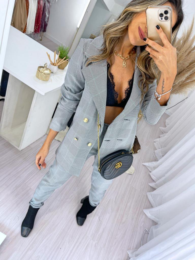 Calça Yara Preta e Branca